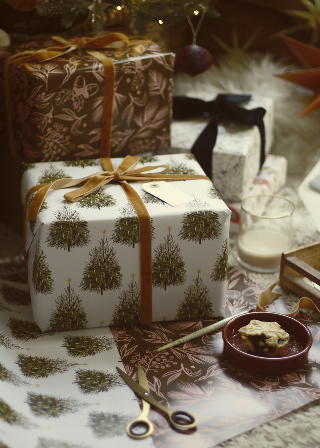 Christmas Tree Pattern Wrapping Paper Sheet