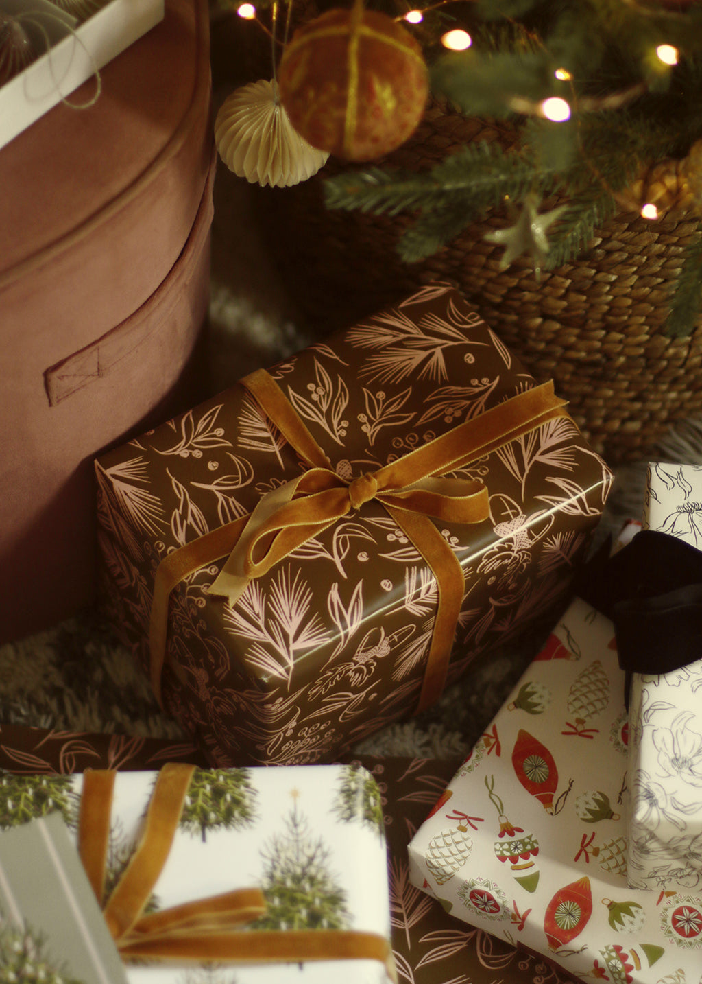 Christmas Nature Pattern Wrapping Paper Sheet